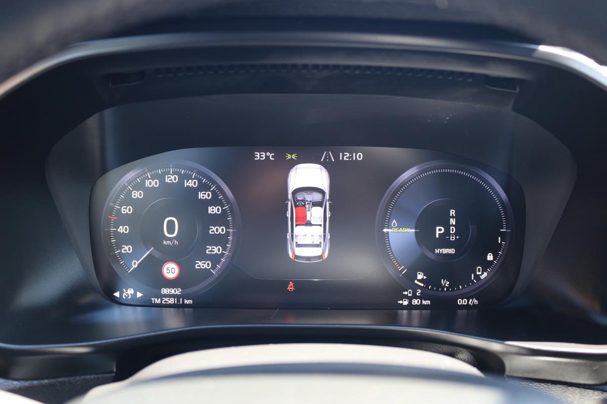 volvo-xc40-2021-hibrido-a-gasolina-1477cc