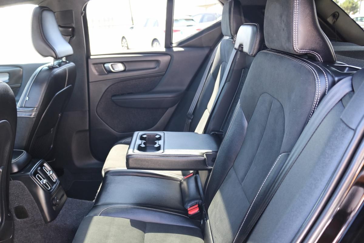 volvo-xc40-2021-hibrido-a-gasolina-1477cc