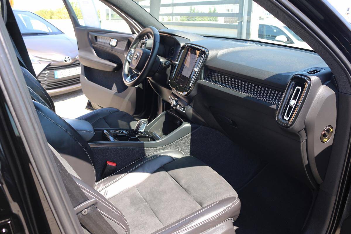 volvo-xc40-2021-hibrido-a-gasolina-1477cc