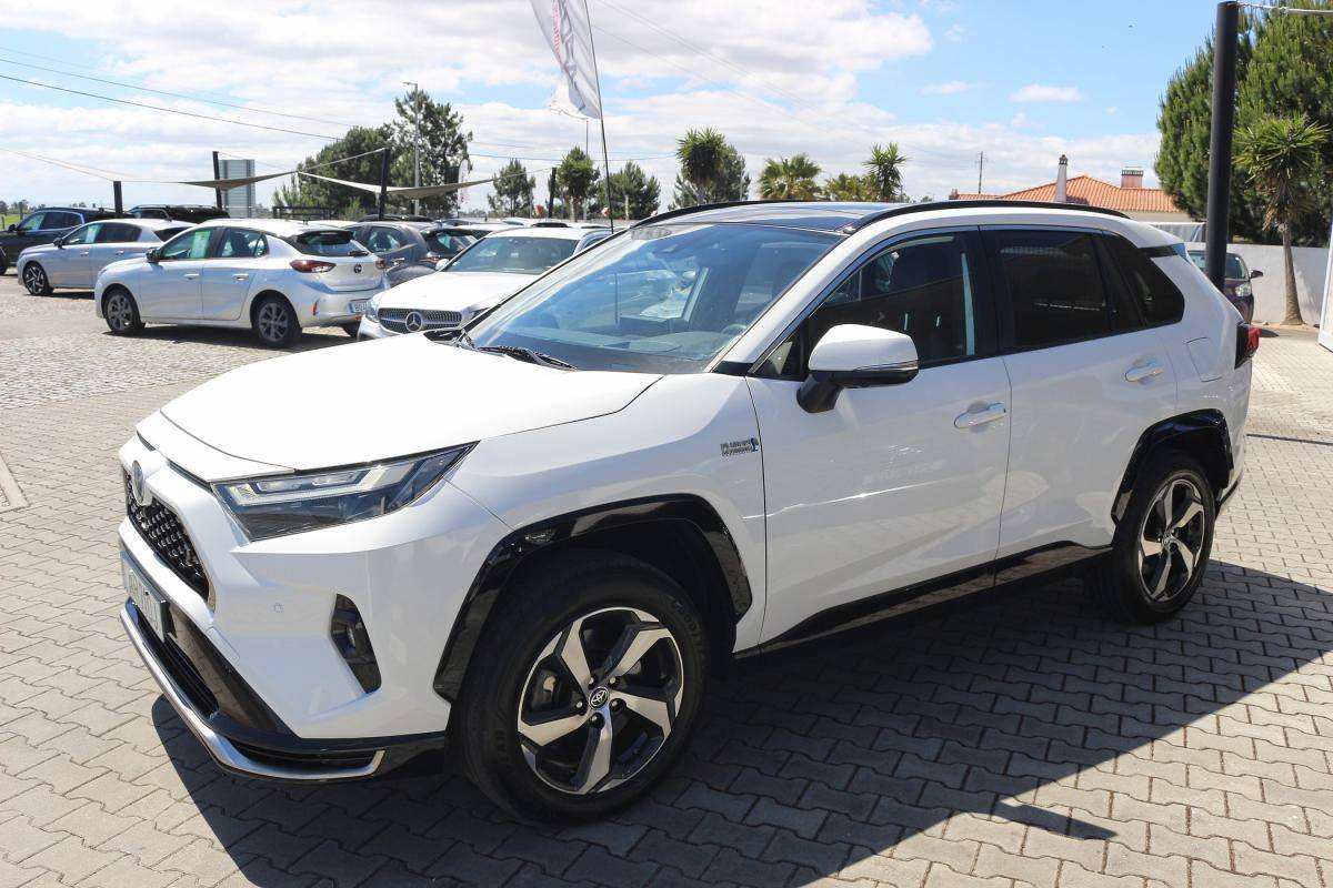 toyota-rav4-2022-hibrido-a-gasolina-2487cc