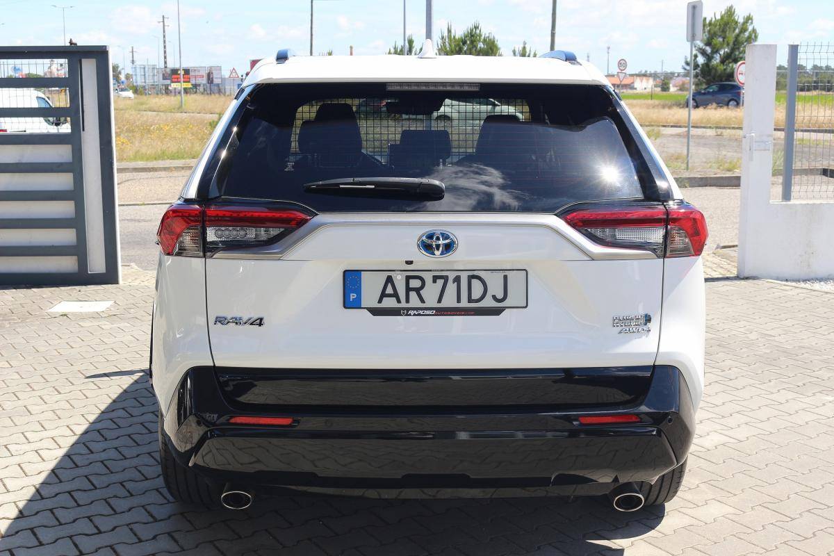 toyota-rav4-2022-hibrido-a-gasolina-2487cc