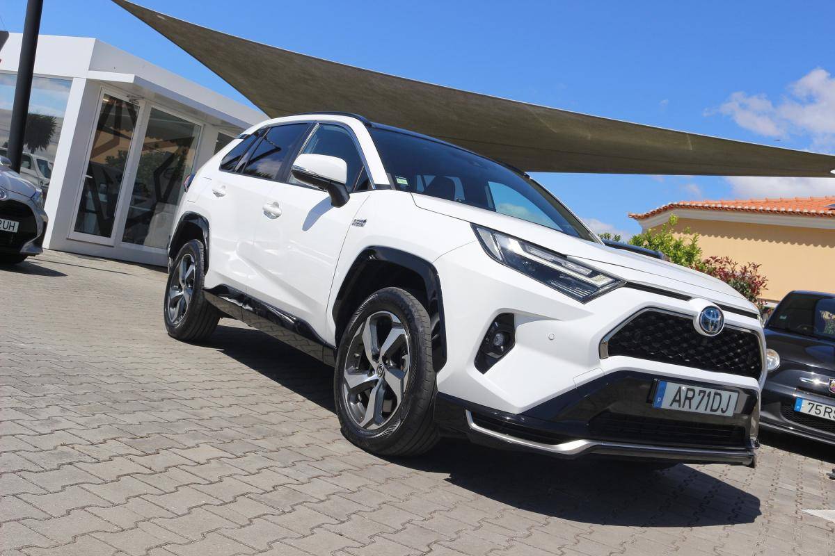 toyota-rav4-2022-hibrido-a-gasolina-2487cc