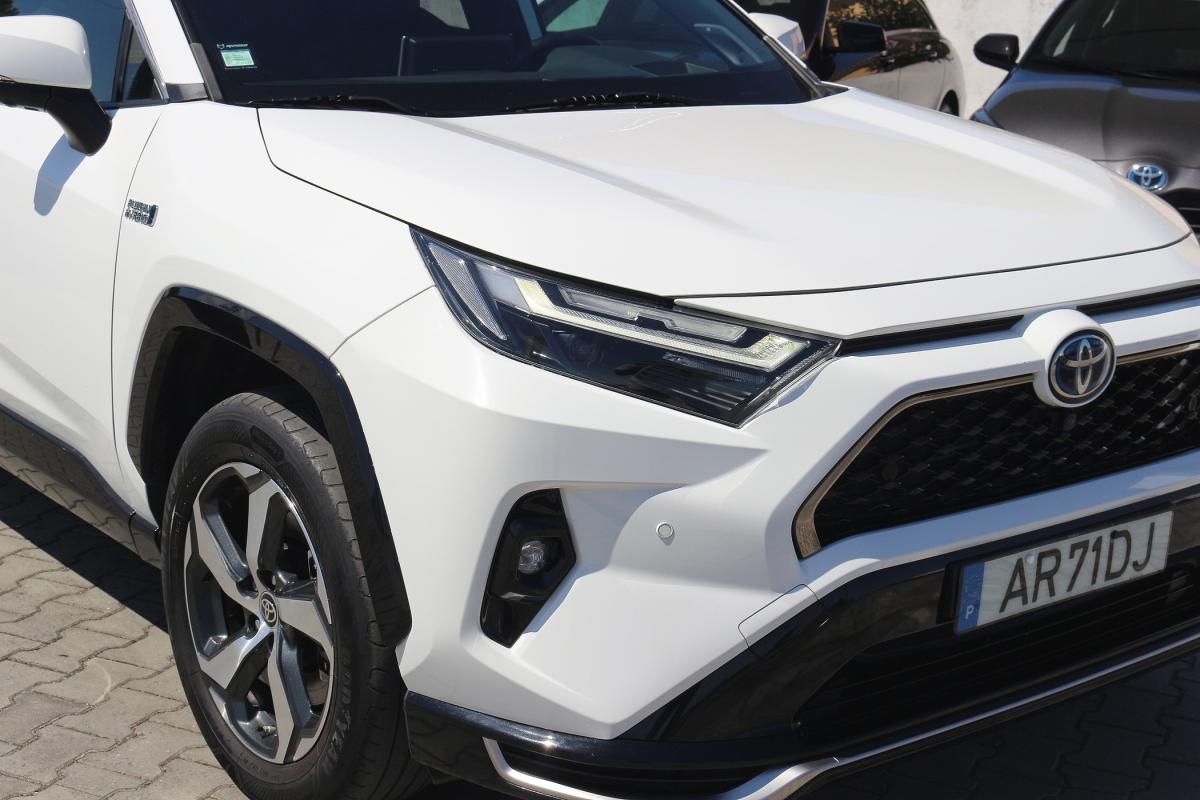 toyota-rav4-2022-hibrido-a-gasolina-2487cc