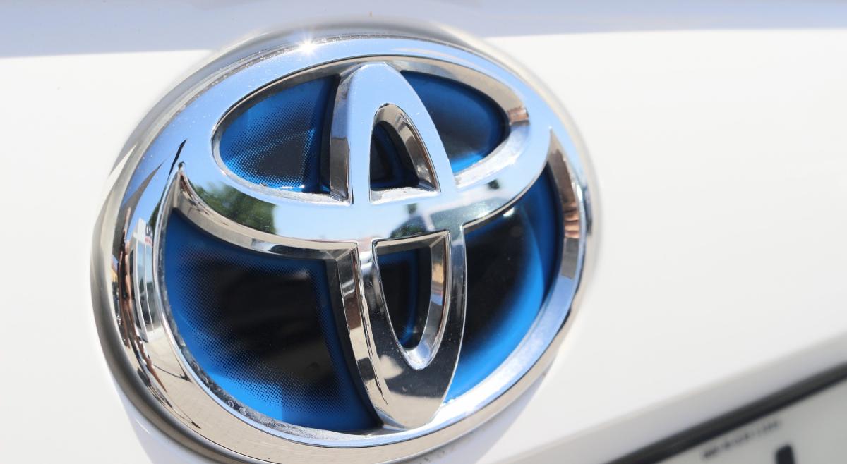 toyota-rav4-2022-hibrido-a-gasolina-2487cc