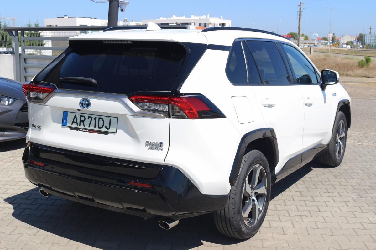 toyota-rav4-2022-hibrido-a-gasolina-2487cc