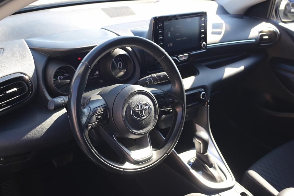 toyota-yaris-2021-hibrido-a-gasolina-1490cc