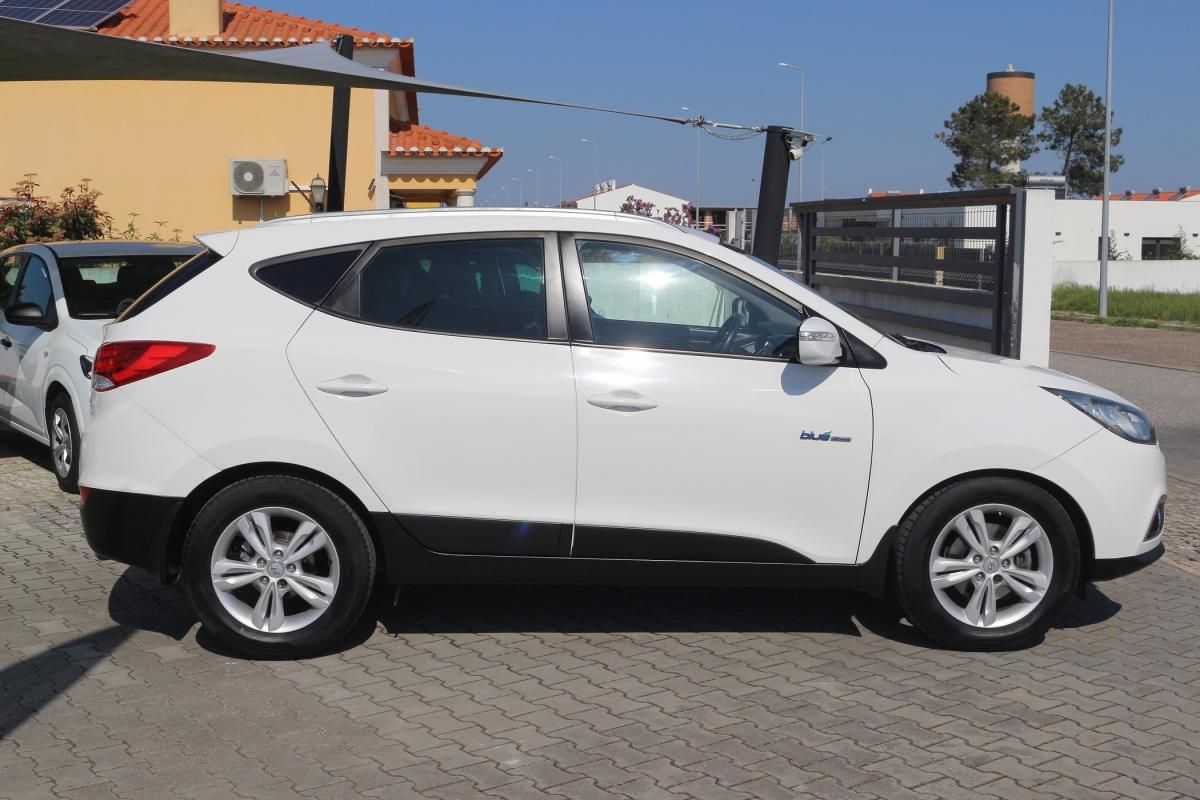 hyundai-ix35-2012-diesel-1685cc
