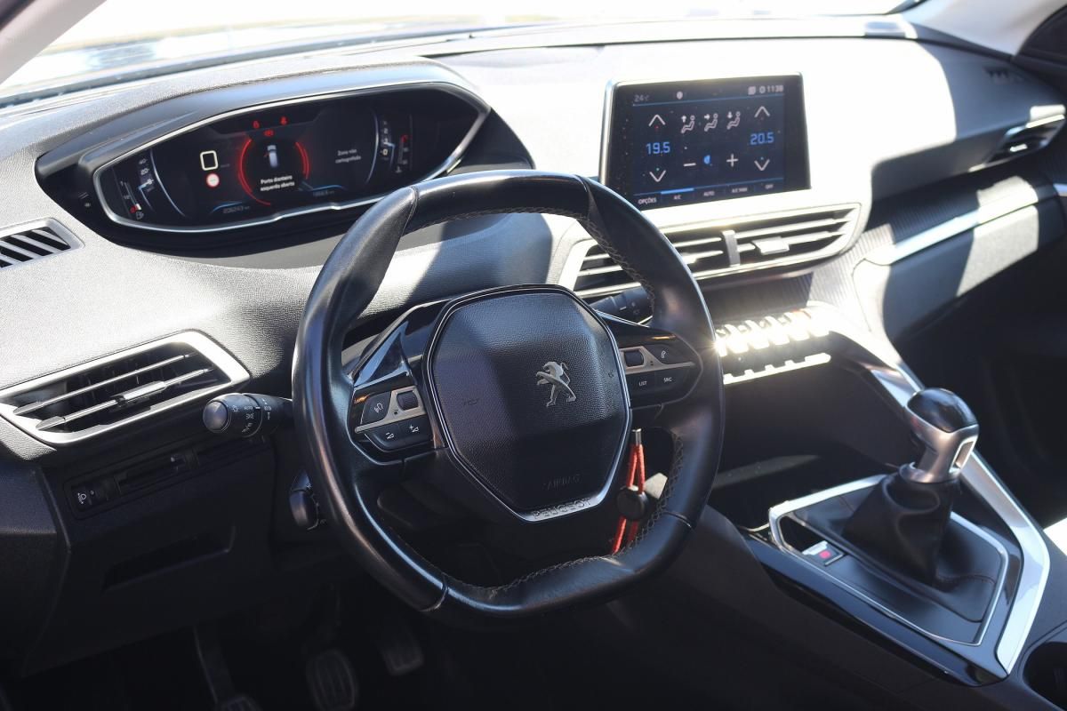 peugeot-3008-2019-diesel-1499cc