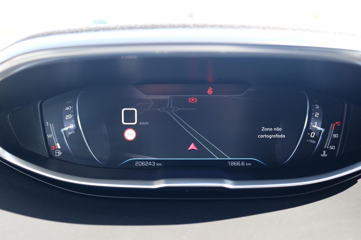 peugeot-3008-2019-diesel-1499cc
