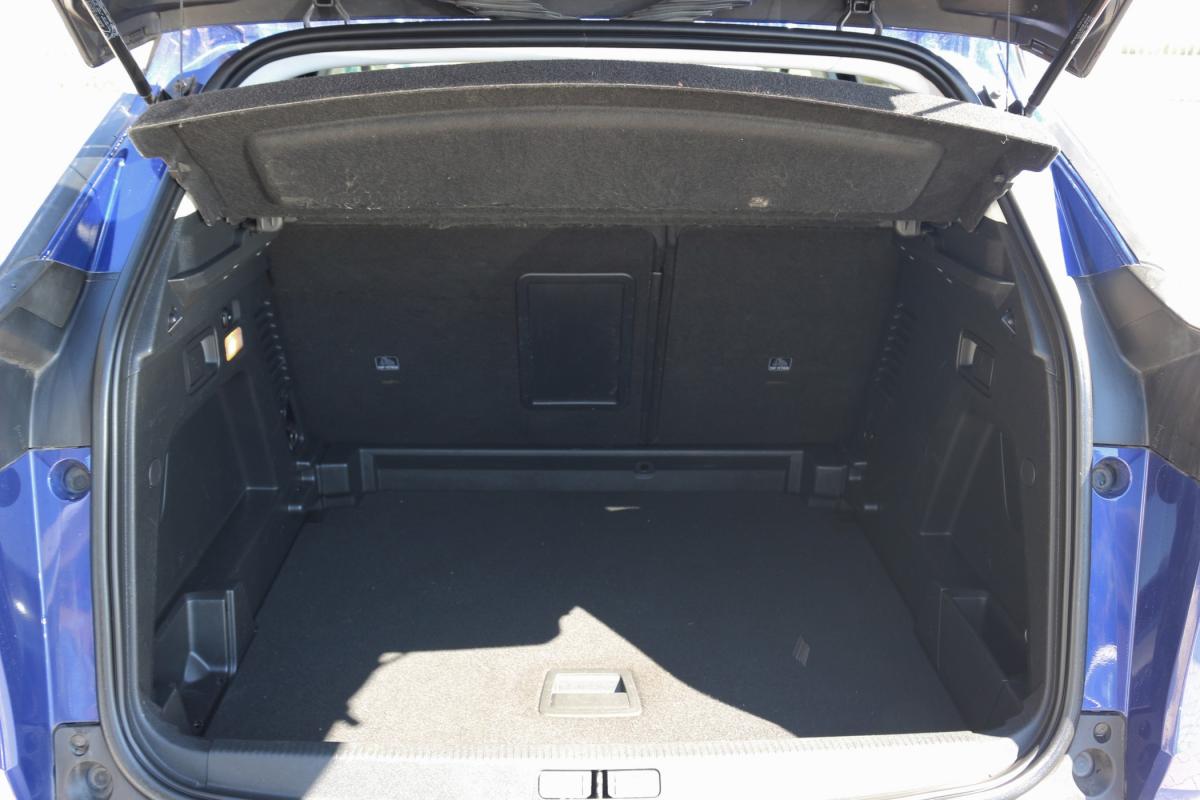 peugeot-3008-2019-diesel-1499cc