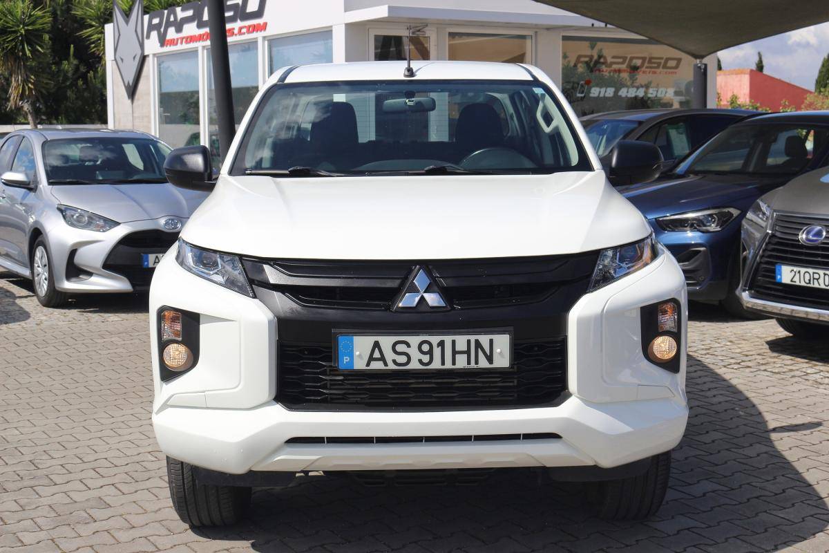 mitsubishi-l200-2022-diesel-2268cc