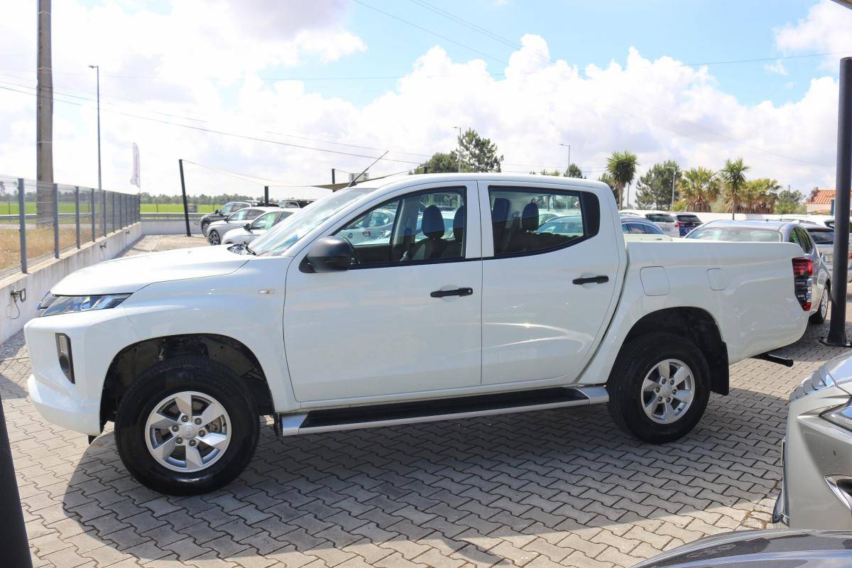 mitsubishi-l200-2022-diesel-2268cc