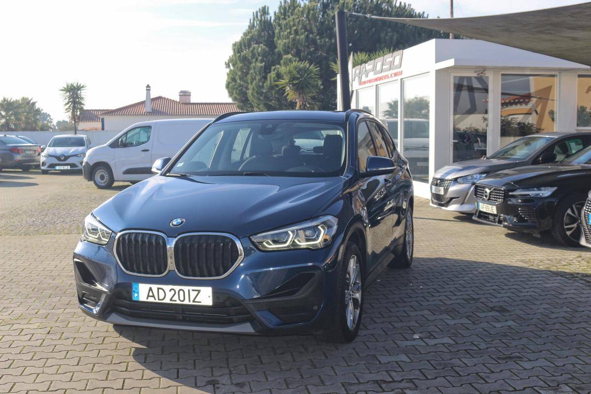 bmw-x1-2020-hibrido-a-gasolina-1499cc