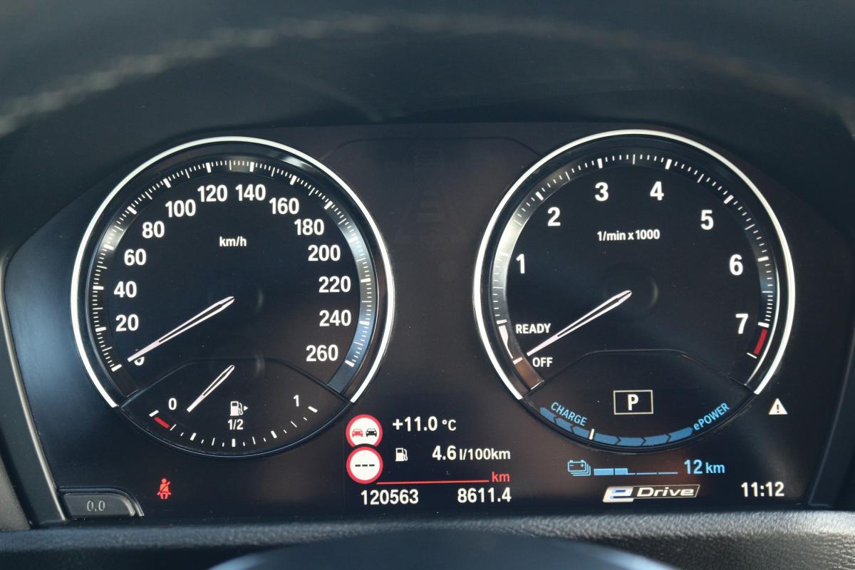 bmw-x1-2020-hibrido-a-gasolina-1499cc