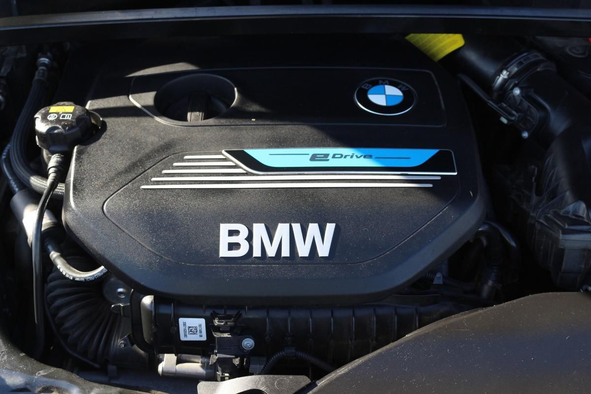bmw-x1-2020-hibrido-a-gasolina-1499cc