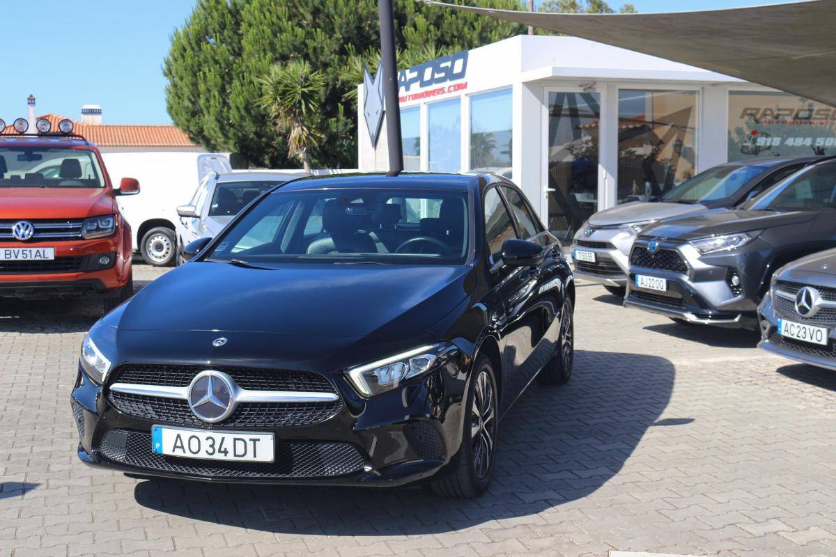 mercedes-benz-classe-a-2022-hibrido-a-gasolina-1332cc