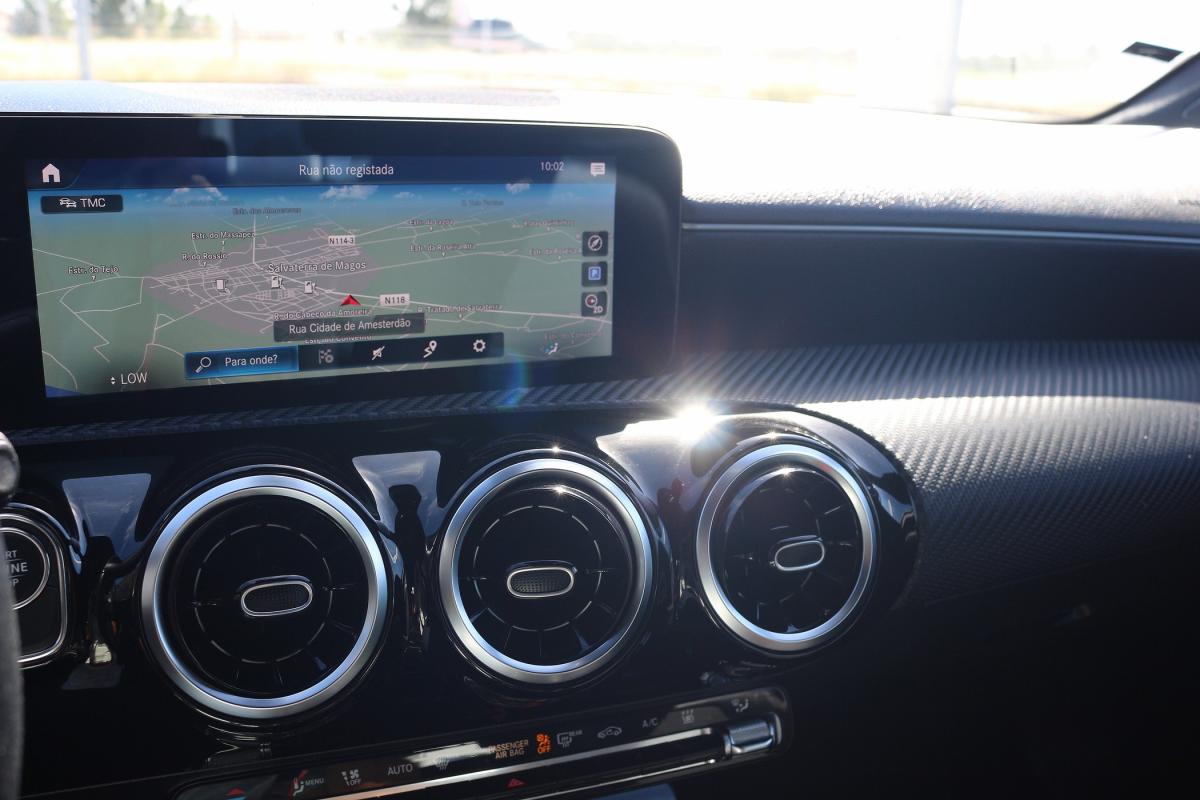 mercedes-benz-classe-a-2022-hibrido-a-gasolina-1332cc