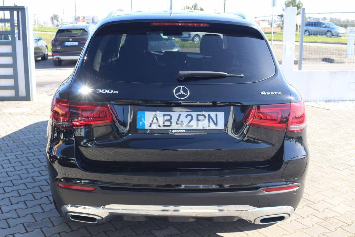 mercedes-benz-glc-2020-hibrido-a-gasolina-1991cc