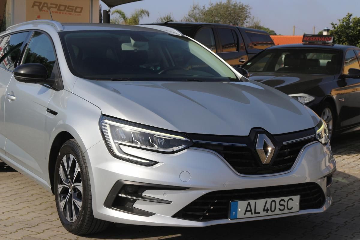 renault-megane-sport-tourer-2021-diesel-1461cc