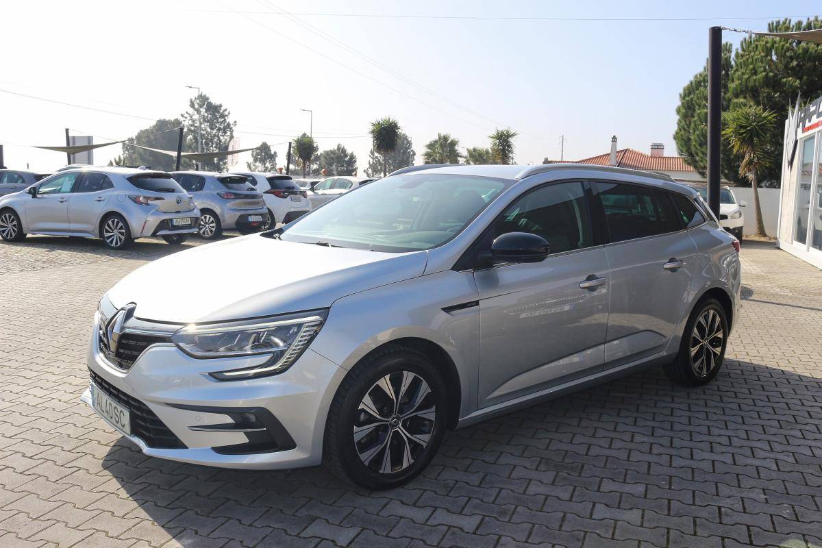 renault-megane-sport-tourer-2021-diesel-1461cc