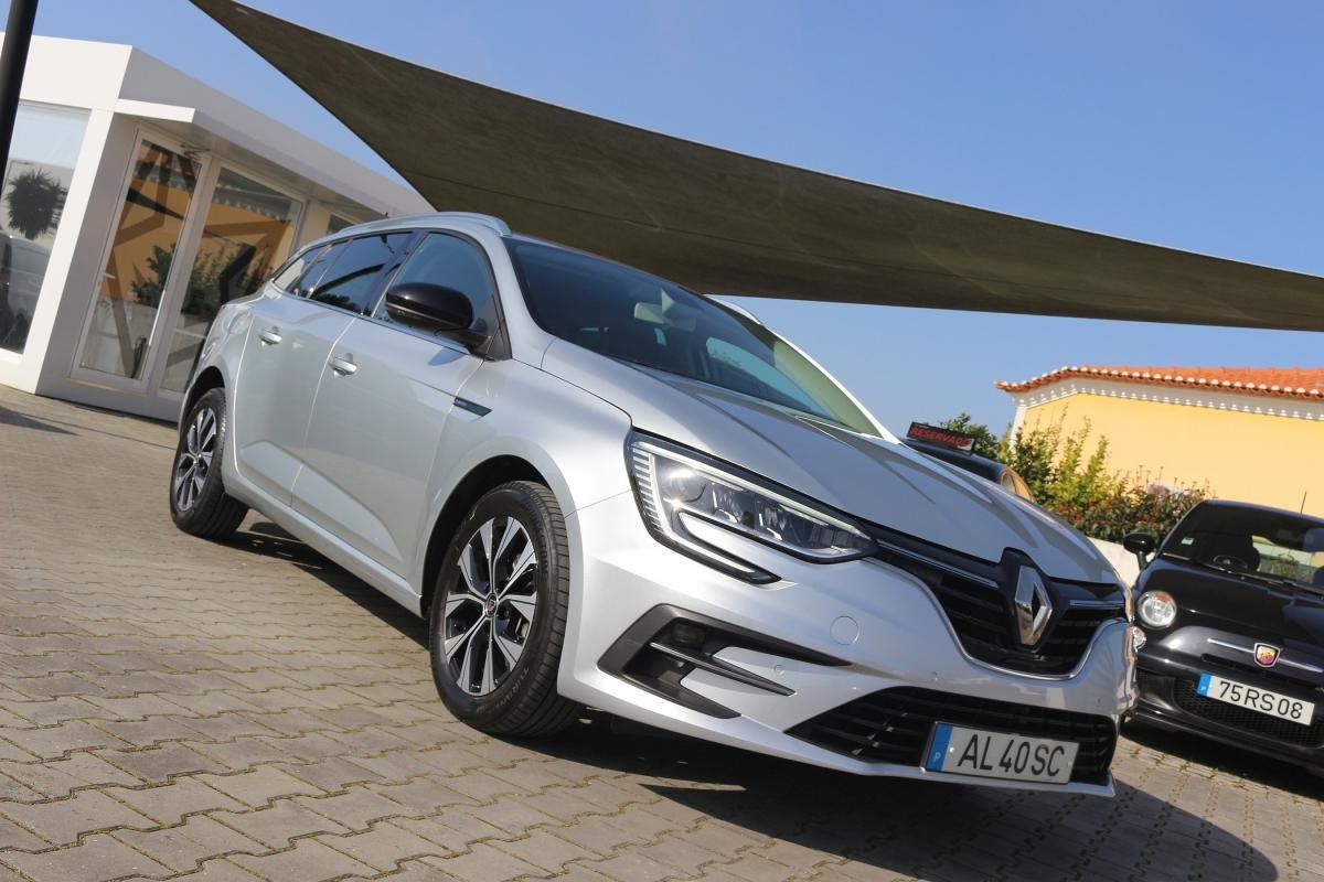 renault-megane-sport-tourer-2021-diesel-1461cc