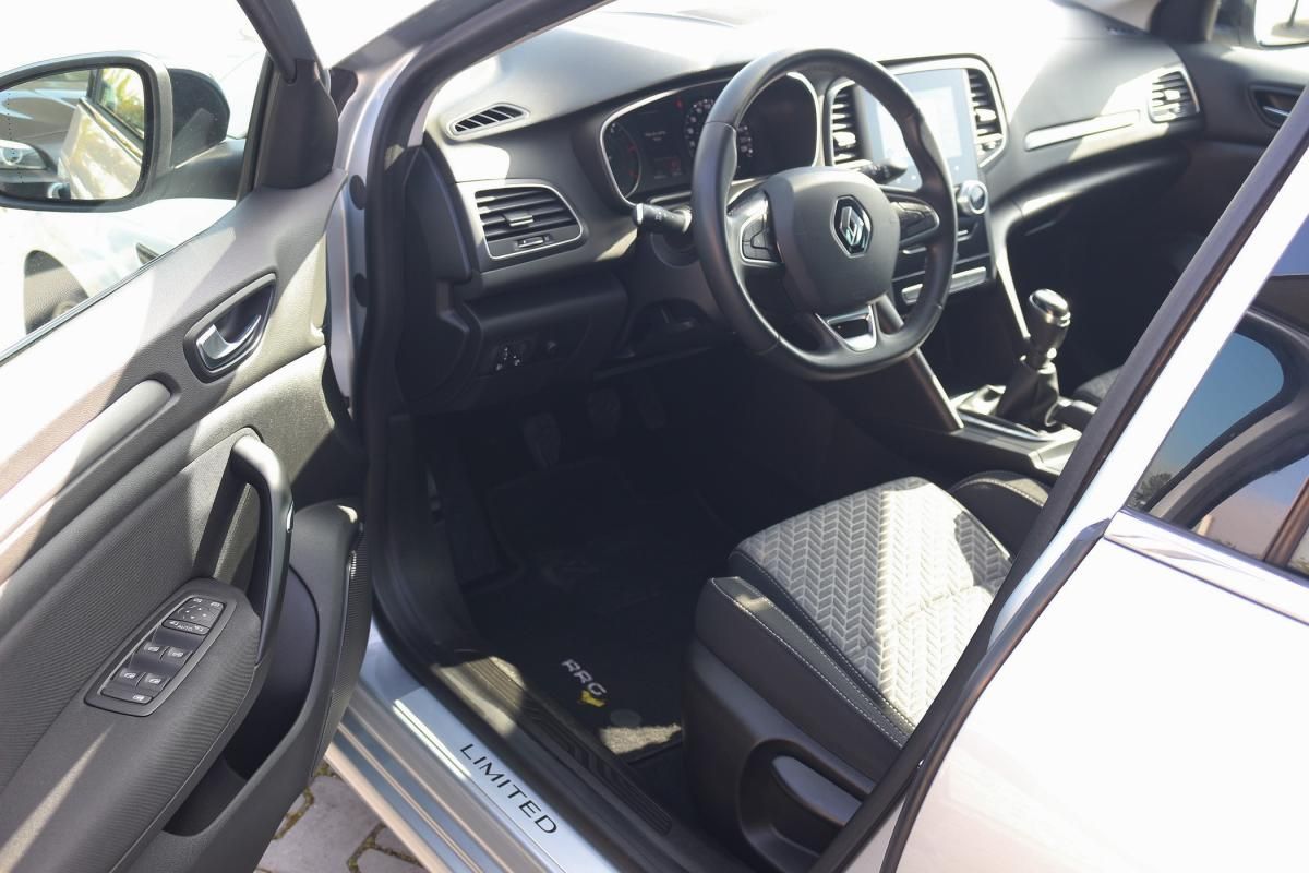 renault-megane-sport-tourer-2021-diesel-1461cc