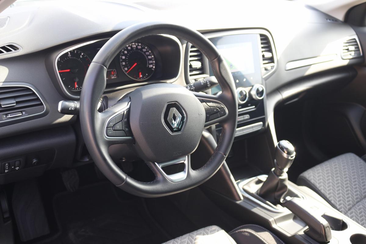 renault-megane-sport-tourer-2021-diesel-1461cc