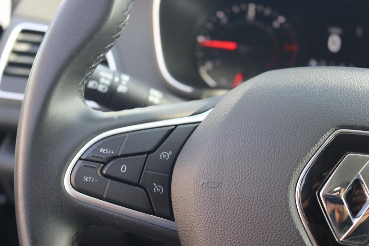 renault-megane-sport-tourer-2021-diesel-1461cc