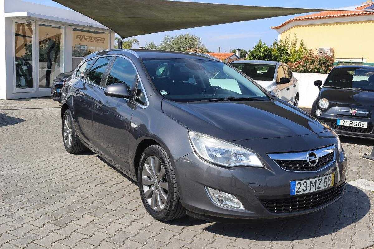 opel-astra-sport-tourer-2012-diesel-1686cc