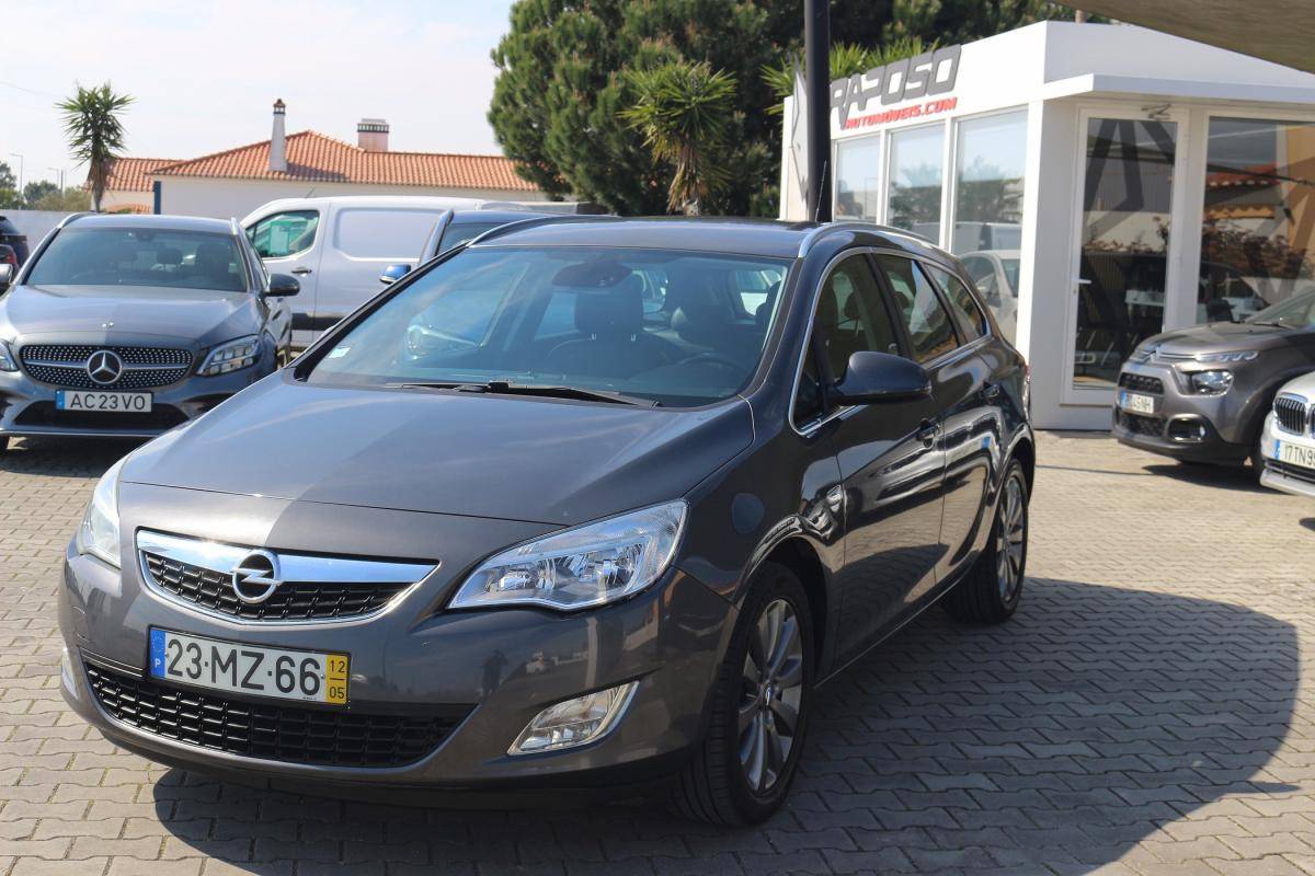 opel-astra-sport-tourer-2012-diesel-1686cc