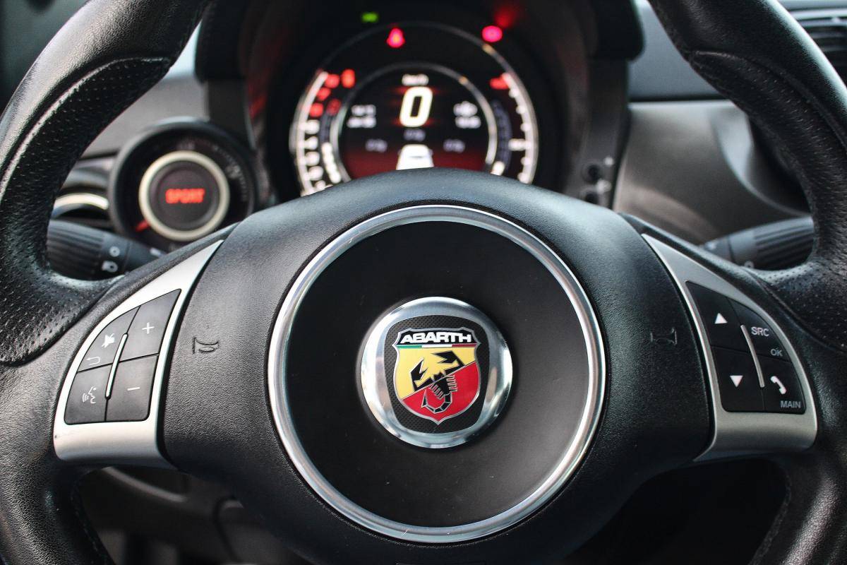 abarth-595-2016-gasolina-1368cc