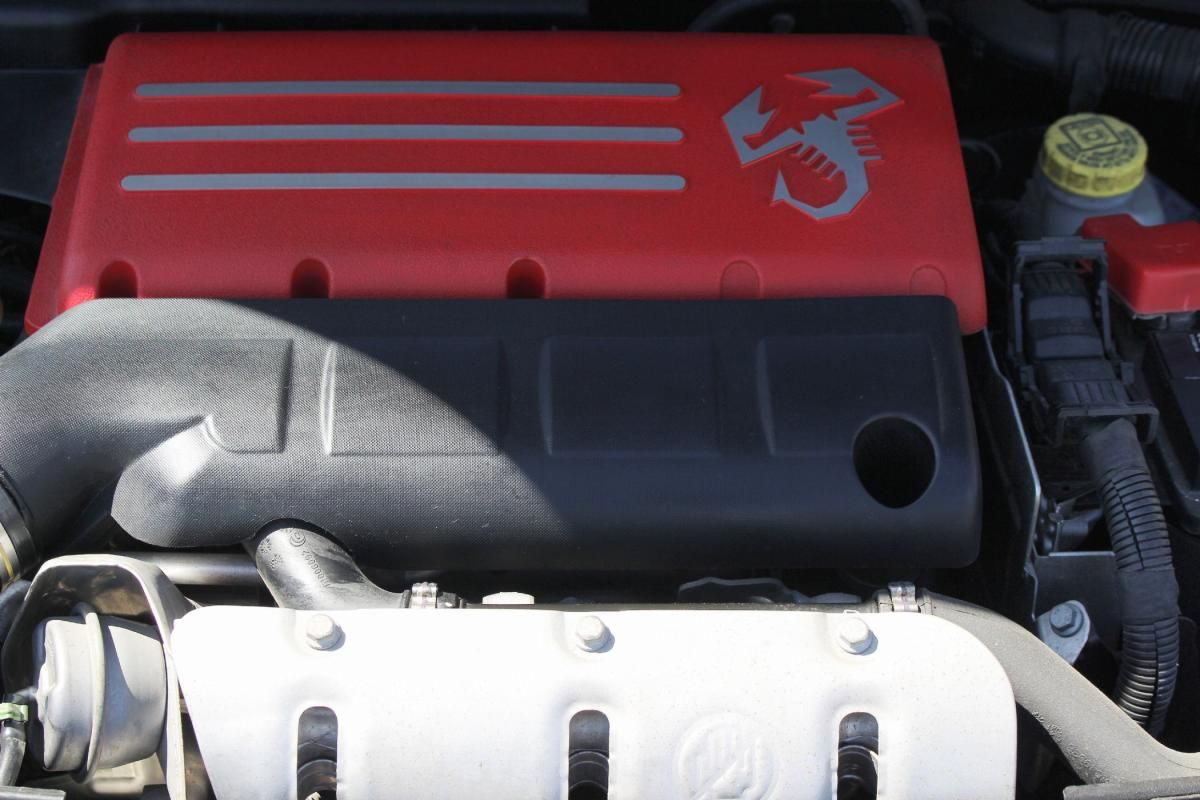 abarth-595-2016-gasolina-1368cc