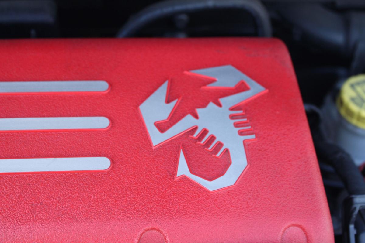abarth-595-2016-gasolina-1368cc