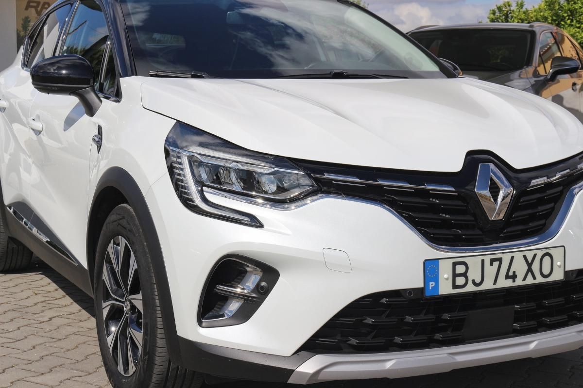 renault-captur-2024-hibrido-a-gasolina-1598cc