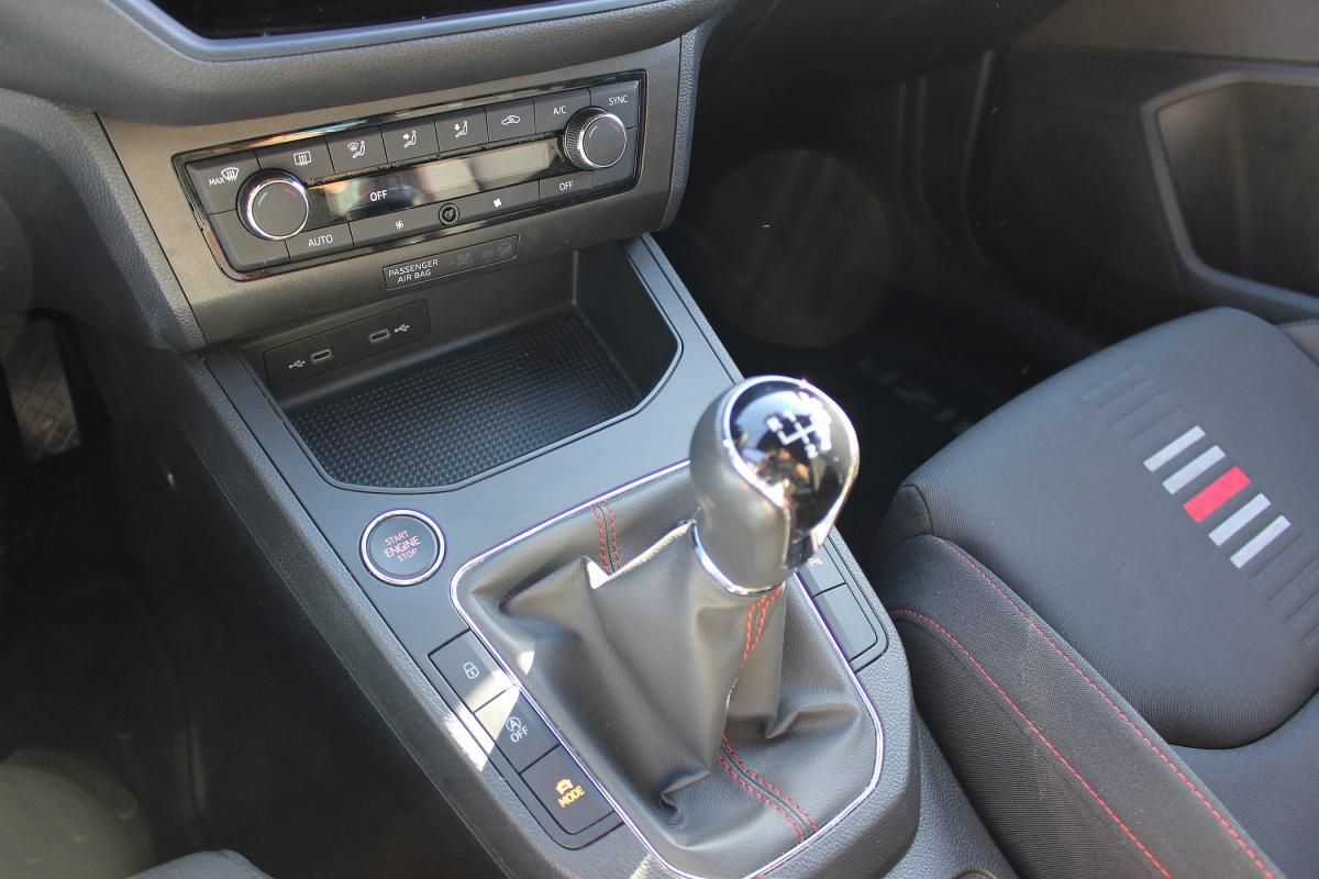 seat-ibiza-2021-gasolina-999cc