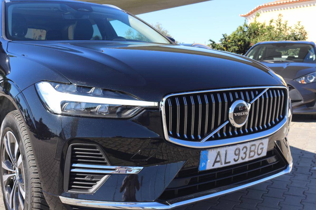 volvo-xc60-2021-hibrido-a-gasolina-1969cc