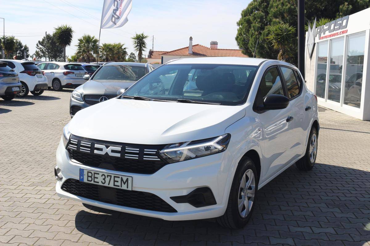 dacia-sandero-2023-gasolina-999cc
