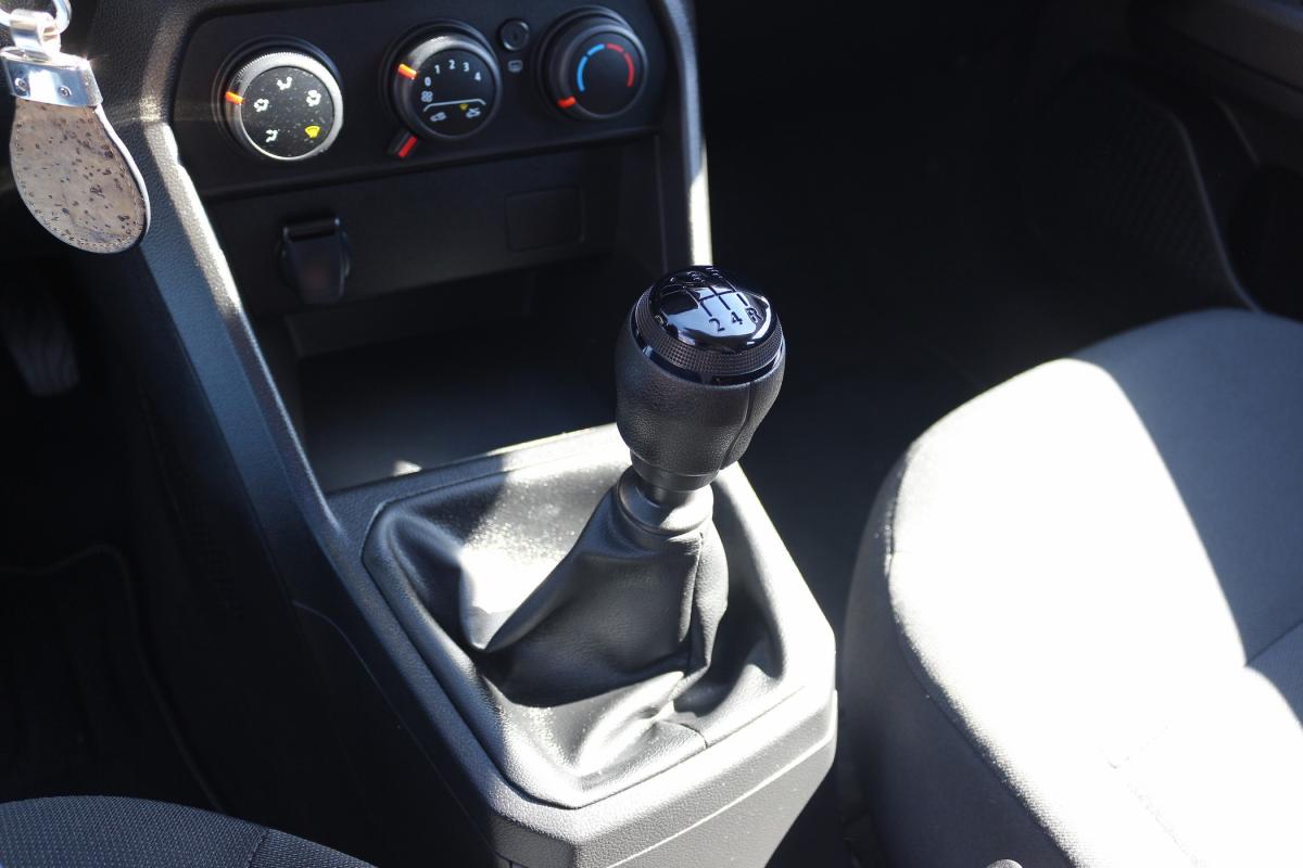 dacia-sandero-2023-gasolina-999cc