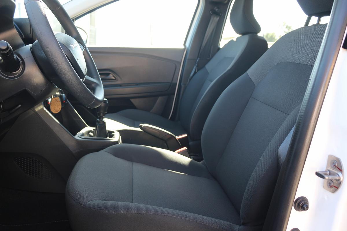 dacia-sandero-2023-gasolina-999cc