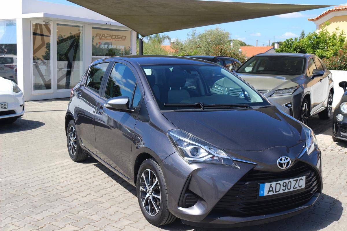 toyota-yaris-2020-gasolina-998cc