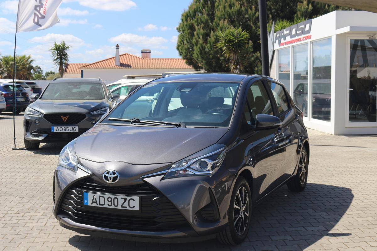 toyota-yaris-2020-gasolina-998cc