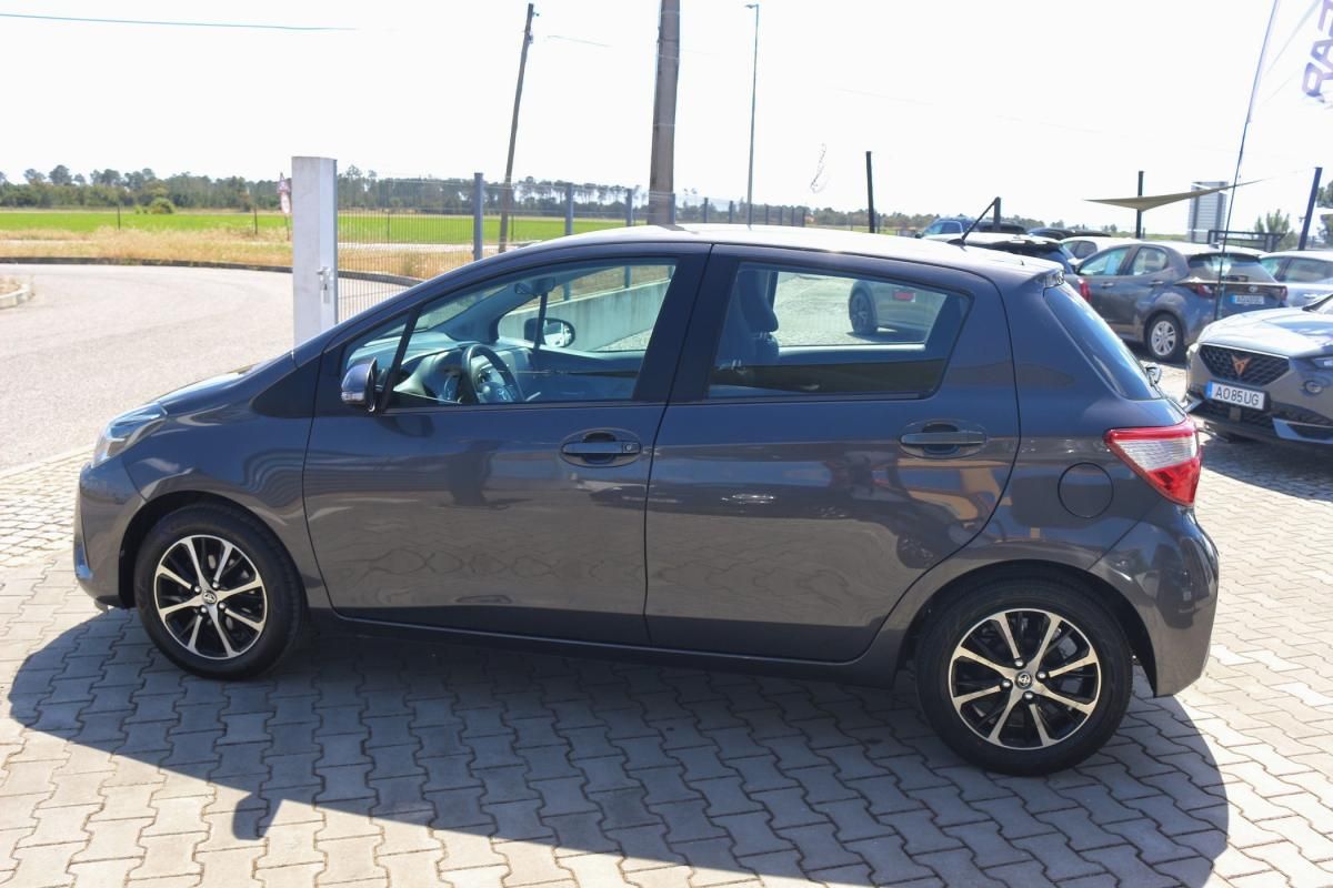 toyota-yaris-2020-gasolina-998cc