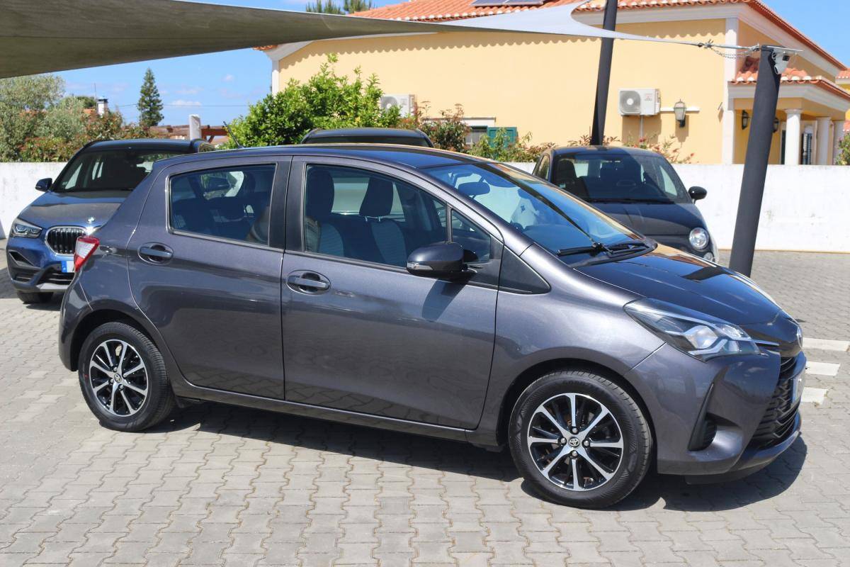 toyota-yaris-2020-gasolina-998cc