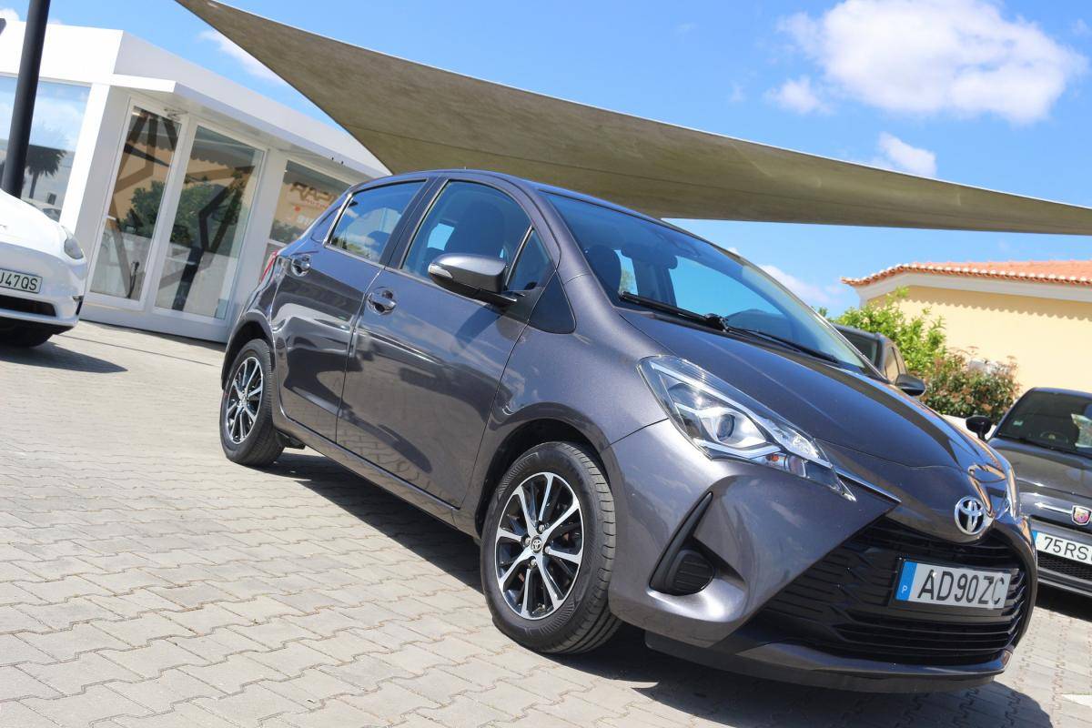 toyota-yaris-2020-gasolina-998cc