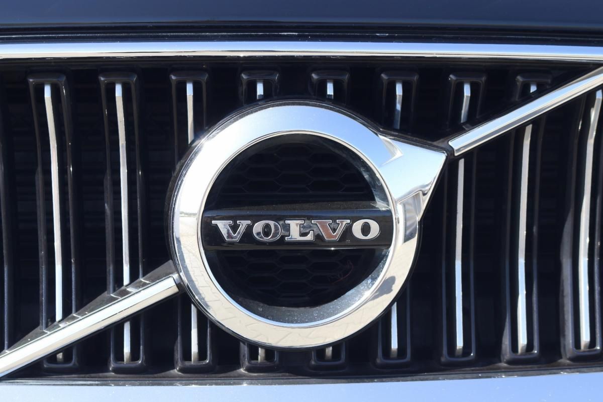 volvo-v60-2021-hibrido-a-gasolina-1969cc