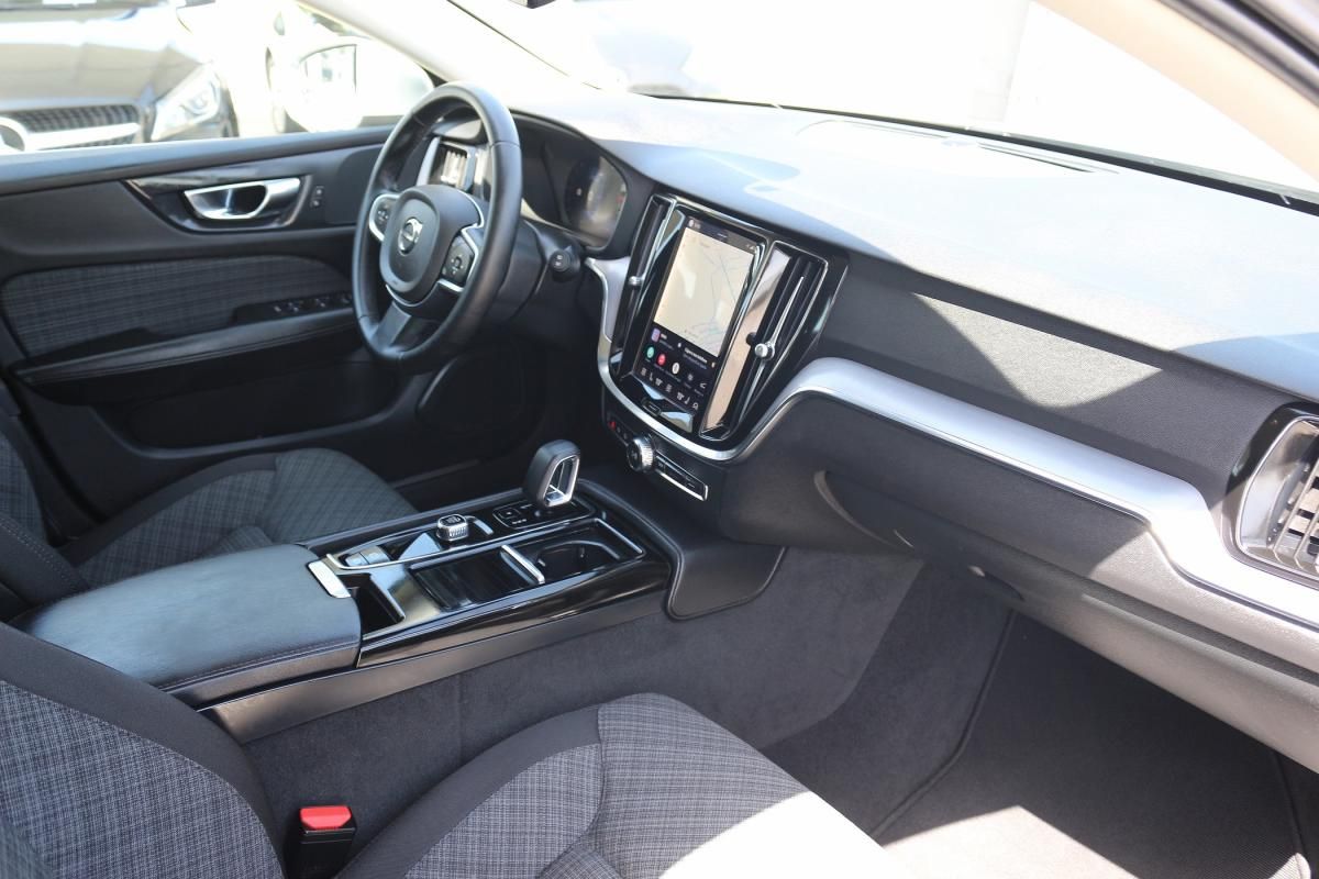 volvo-v60-2024-hibrido-a-gasolina-1969cc