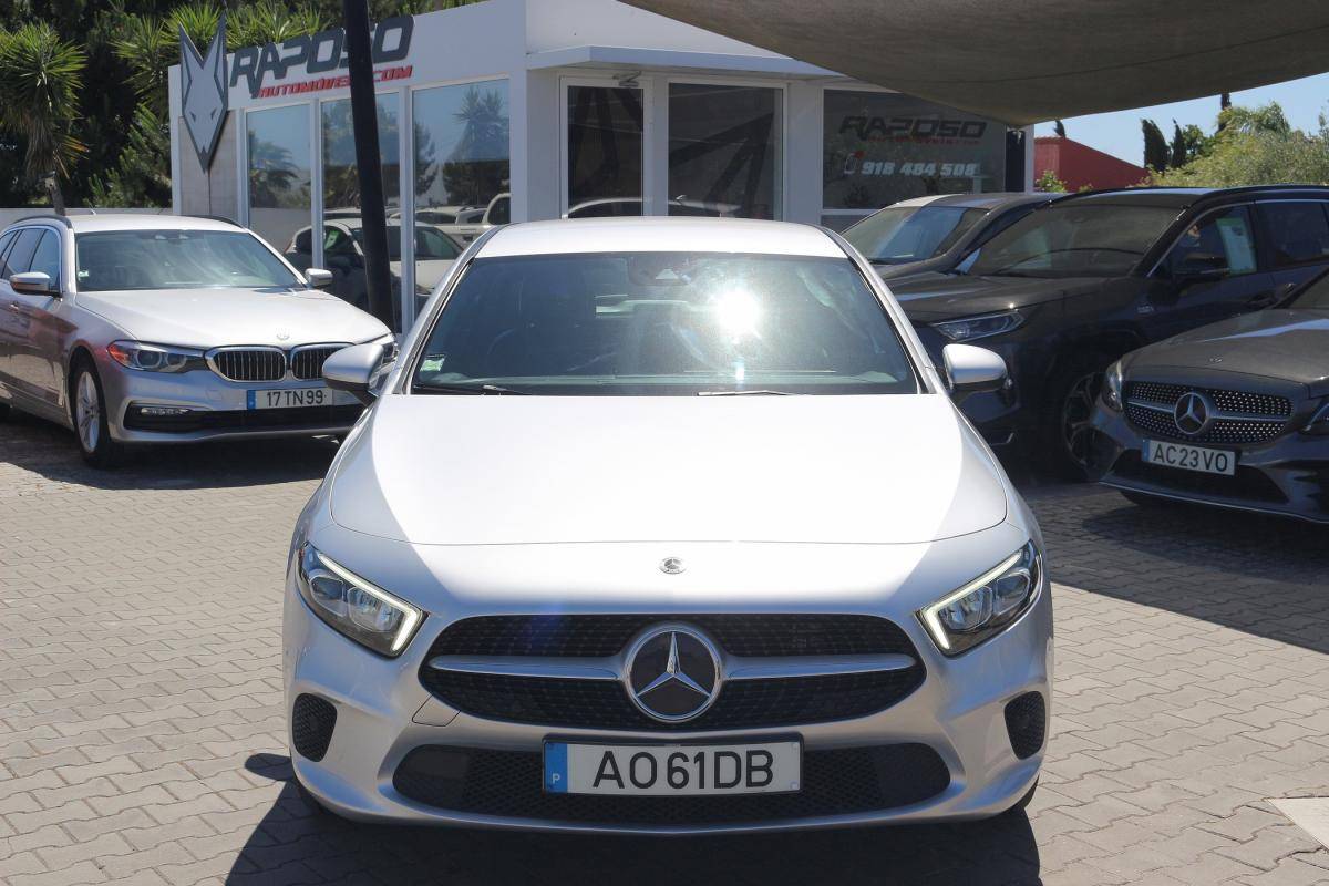 mercedes-benz-classe-a-2022-hibrido-a-gasolina-1332cc
