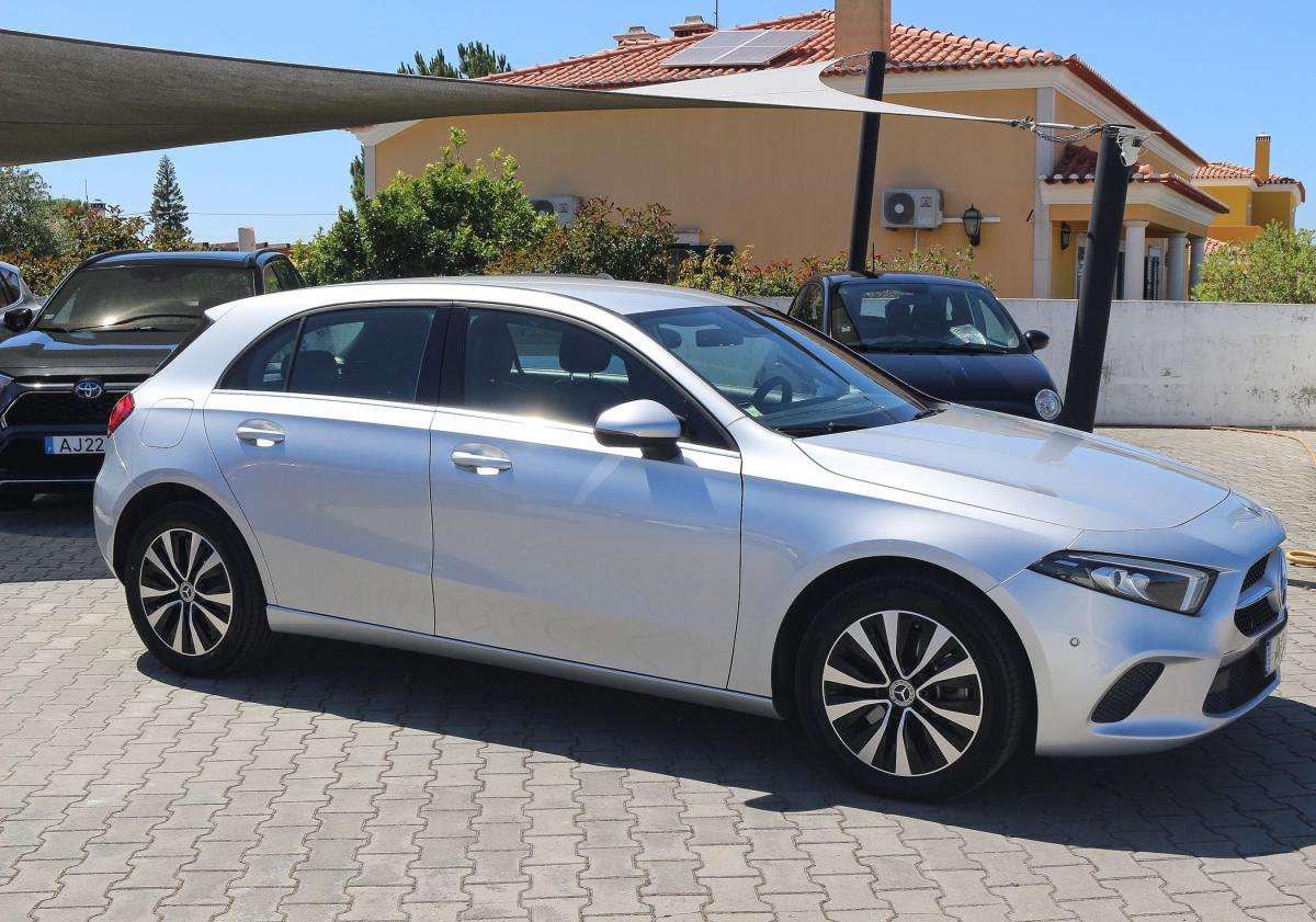 mercedes-benz-classe-a-2022-hibrido-a-gasolina-1332cc