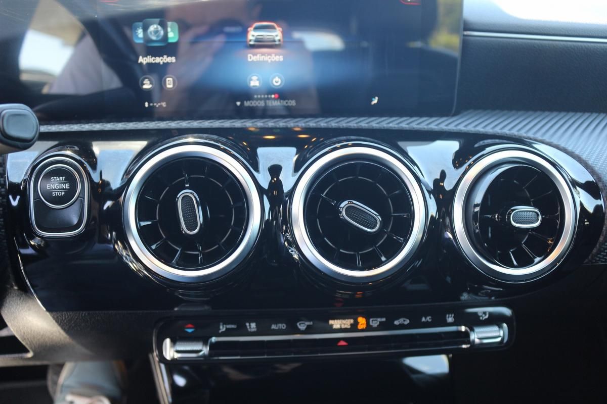 mercedes-benz-classe-a-2022-hibrido-a-gasolina-1332cc