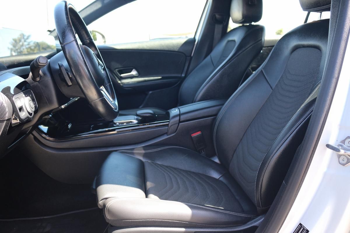 mercedes-benz-classe-a-2022-hibrido-a-gasolina-1332cc